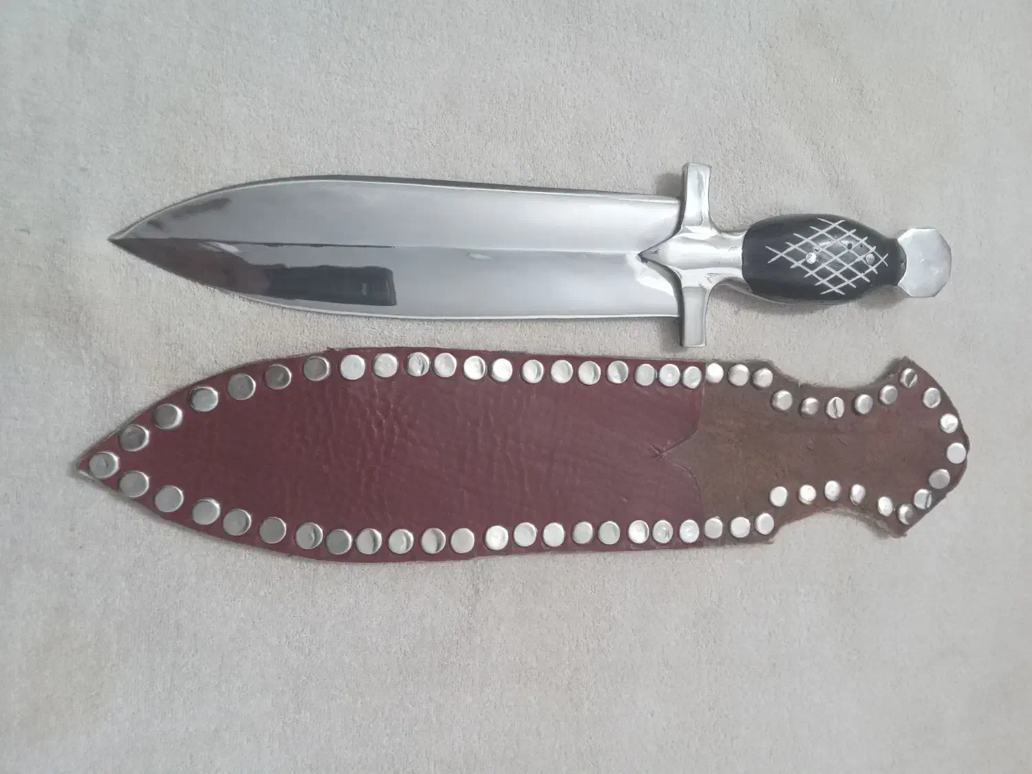 چاقو زینتی ۳۰سانتی|کوهنوردی و کمپینگ|سیمین شهر, |دیوار