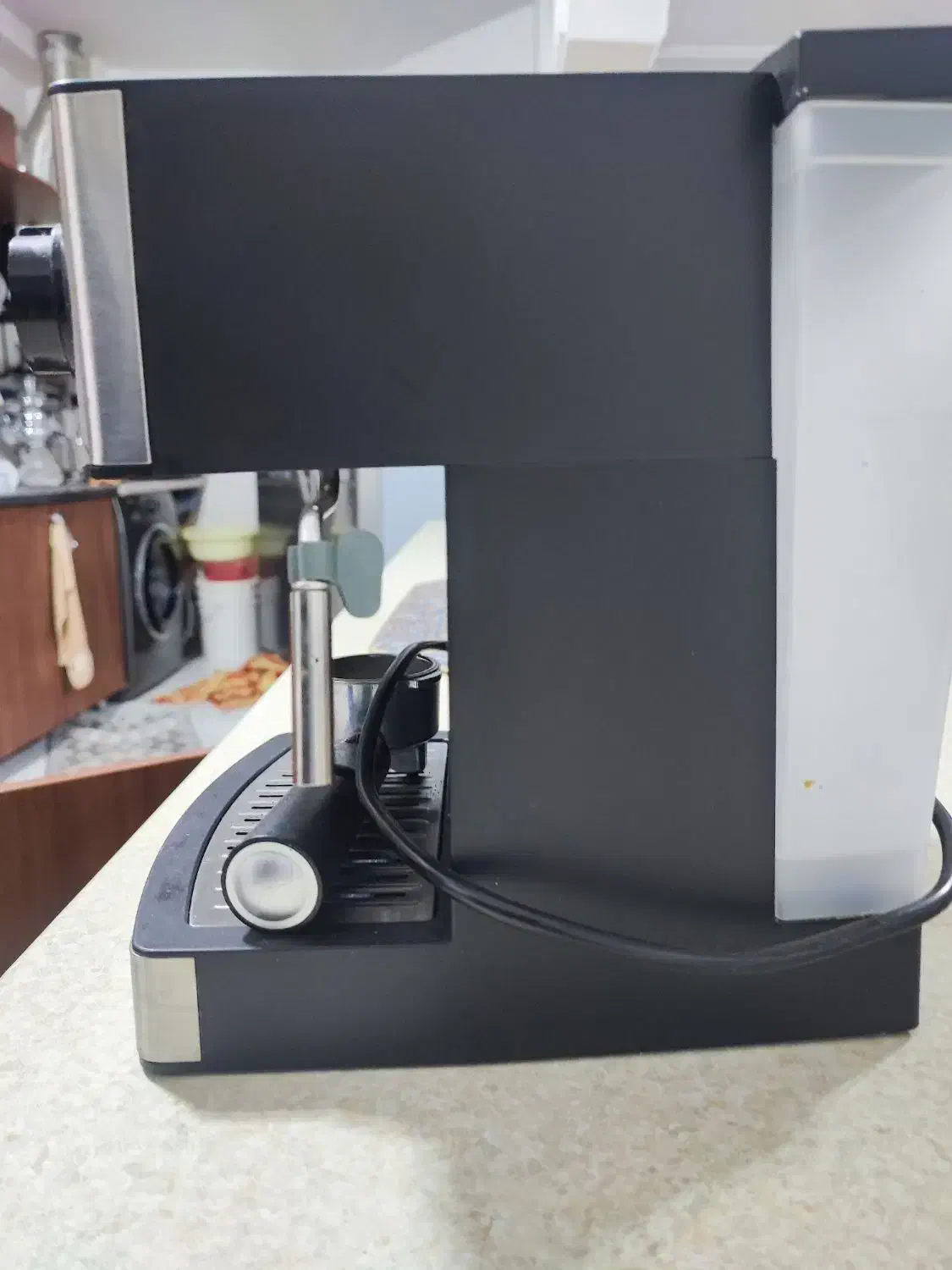 دستگاه قهوه ساز|سماور، چای‌ساز، قهوه‌ساز|لاهیجان, گلستان|دیوار