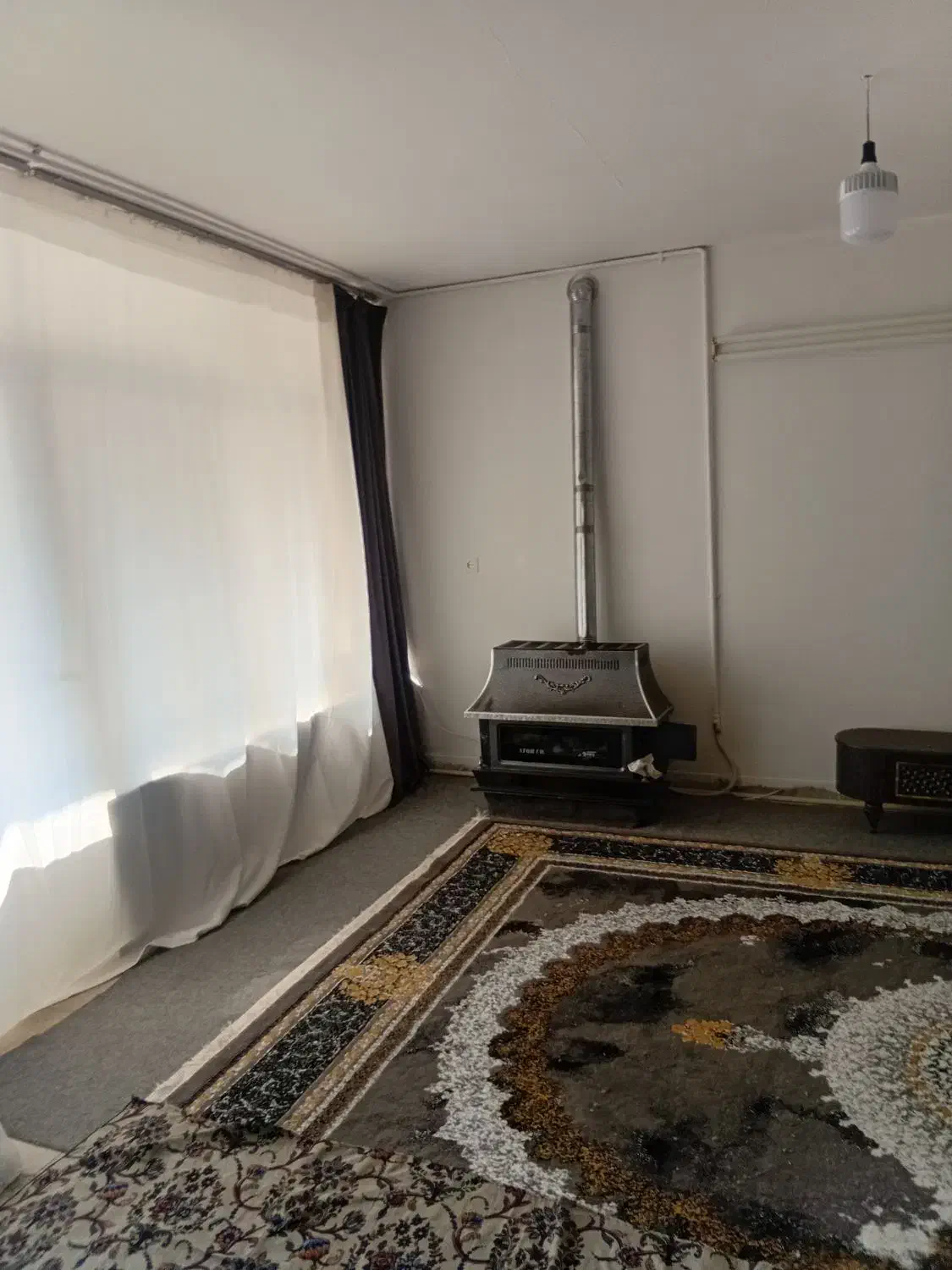 اجاره منزل ۱۳۰ متری تک خواب سالن بزرگ|اجارهٔ خانه و ویلا|اصفهان, ارداجی|دیوار