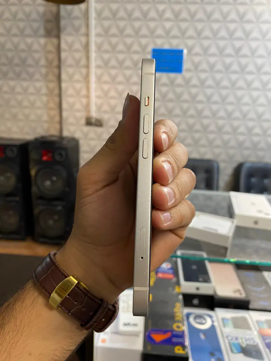 ایفون 13 نرمال درحد|موبایل|یزد, |دیوار