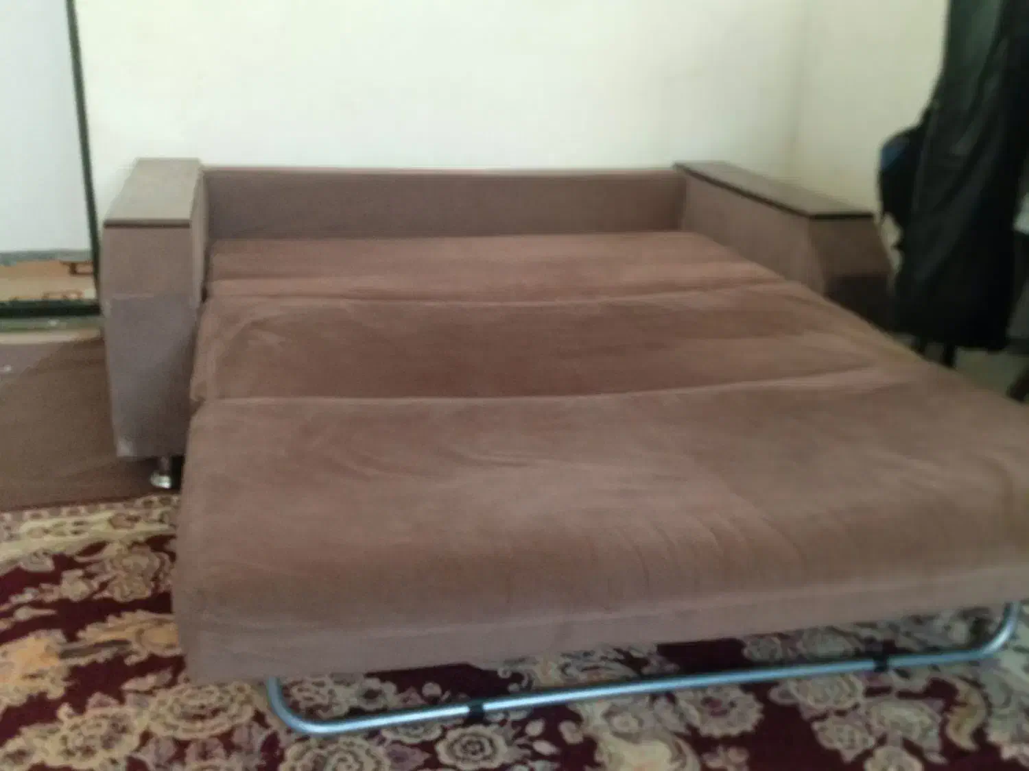 مبل تختخواب شو دو نفره ترکیه ای|مبلمان خانگی و میز عسلی|شیراز, پودنک|دیوار