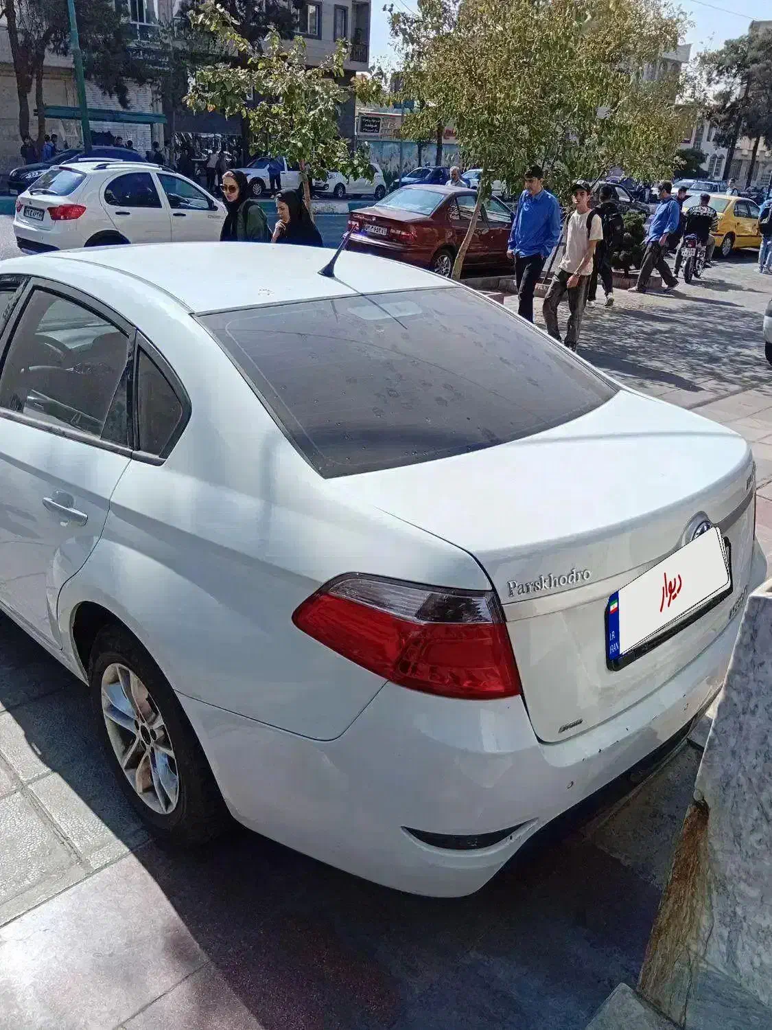 برلیان ۳۳۰ مدل ۹۷|خودرو سواری و وانت|تهران, تهرانپارس شرقی|دیوار
