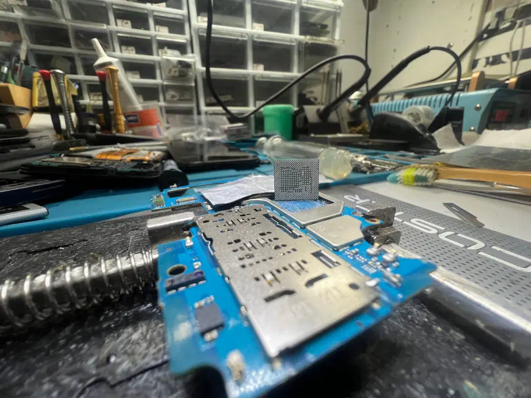 فروش،خرید،معاوضه انواع گوشی اوراقی شکسته یا سوخته|موبایل|اراک, |دیوار