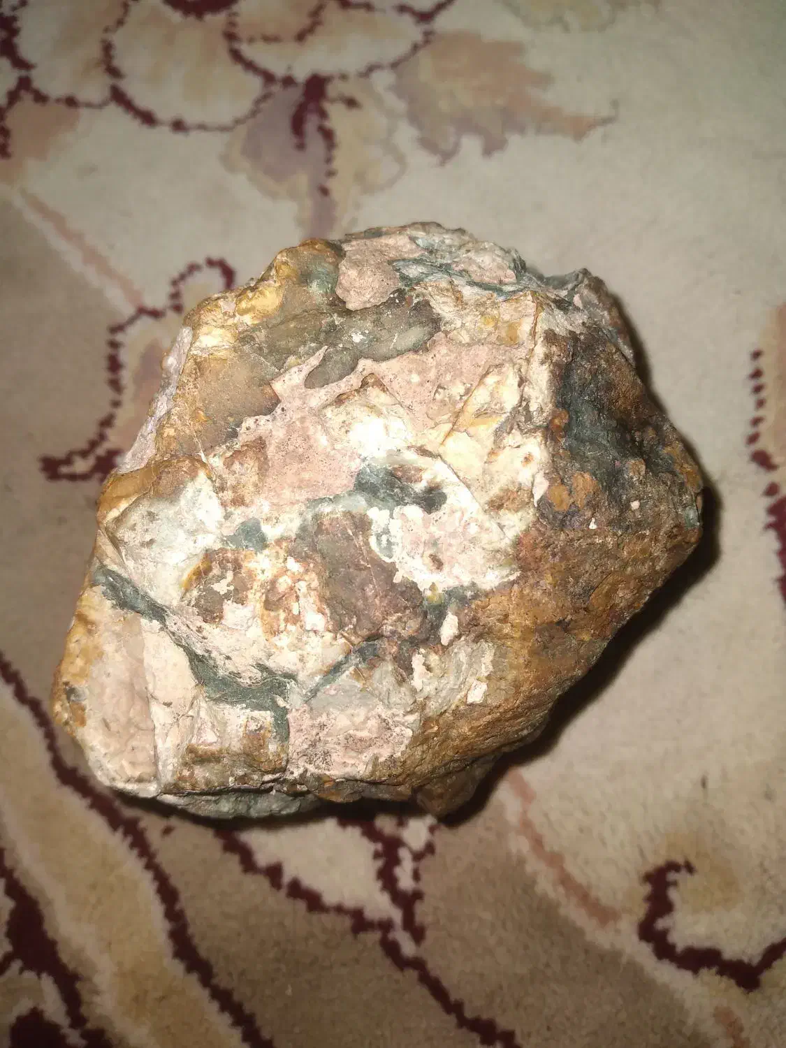 سنگ  طلا در مشهد|کلکسیون اشیاء عتیقه|ملک‌آباد, |دیوار