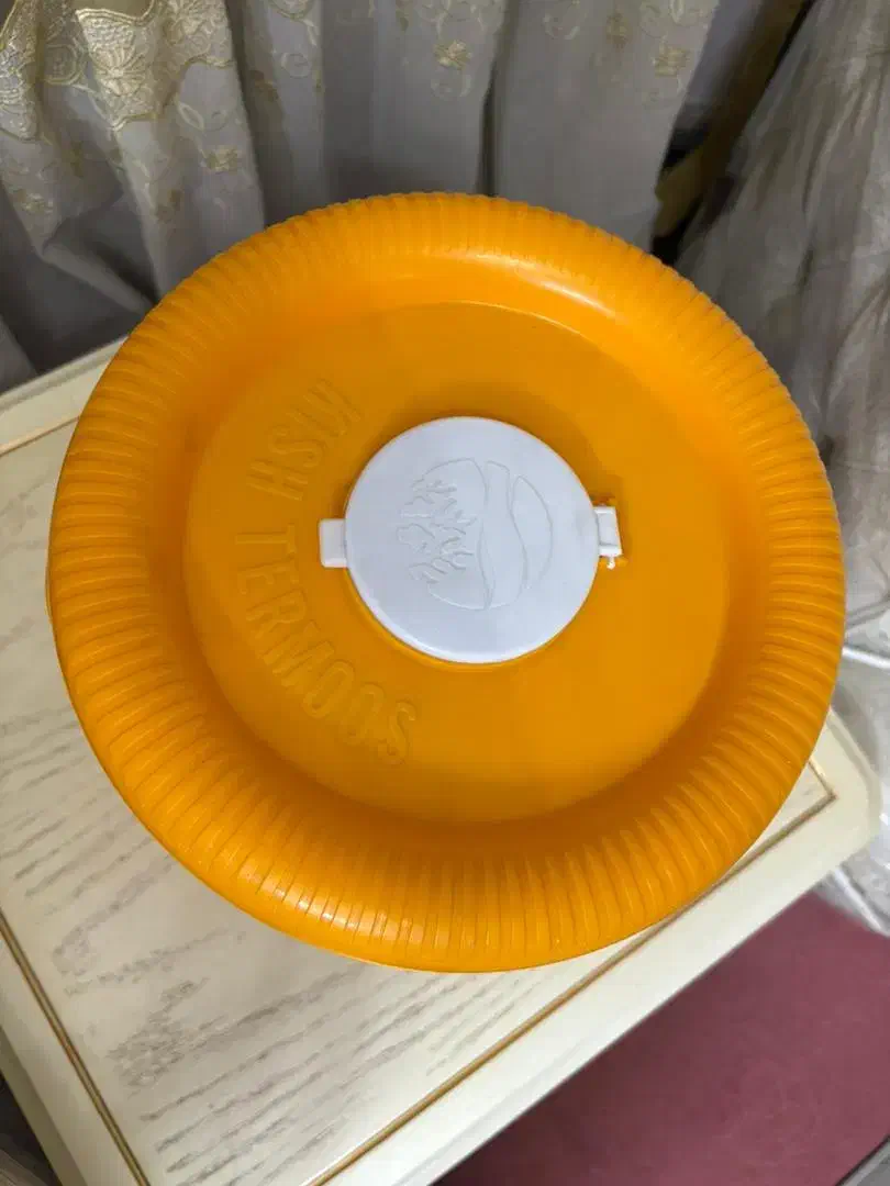 گلمن|ظروف پخت‌وپز|شیراز, فرگاز|دیوار