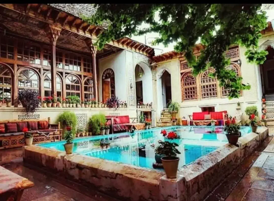 مخصوص برندهای خاص|اجارهٔ مغازه و غرفه|تهران, گیشا|دیوار