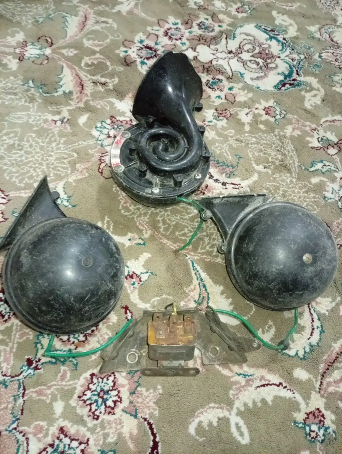 بوق ماشین|قطعات یدکی و لوازم جانبی|فردیس, فردیس|دیوار