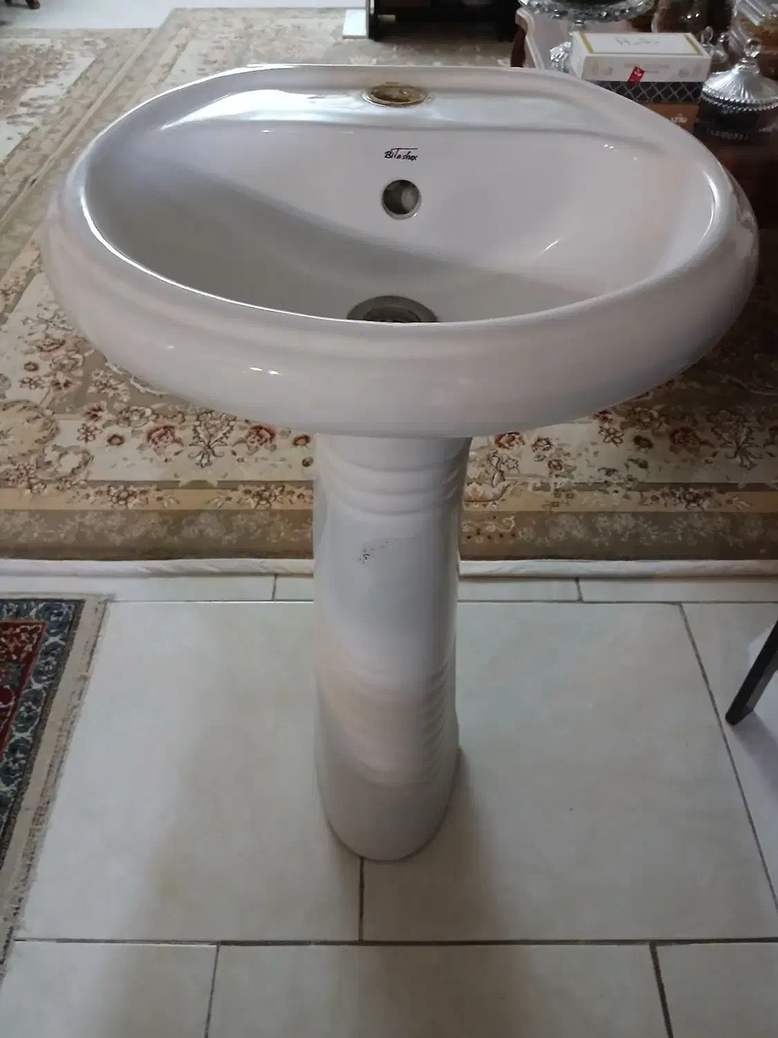 روشویی چینی|لوازم سرویس بهداشتی|کرج, شهرک یاس شمالی|دیوار