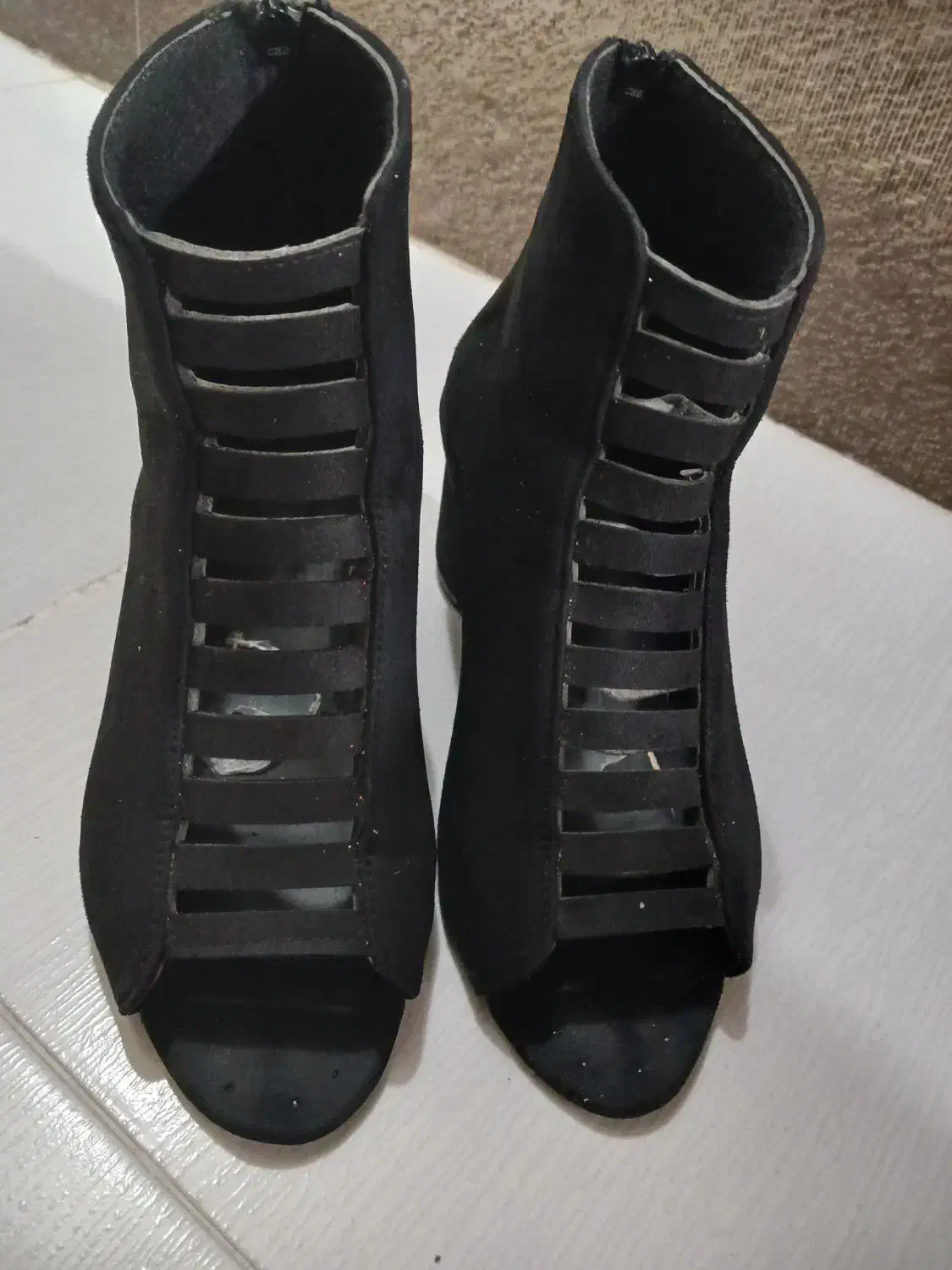 کفش همگی سایز ۳۸  مجلسی ۳۰۰هزاروصندل ۱۷۰ تومن|کیف، کفش، کمربند|اسلامآباد غرب, |دیوار