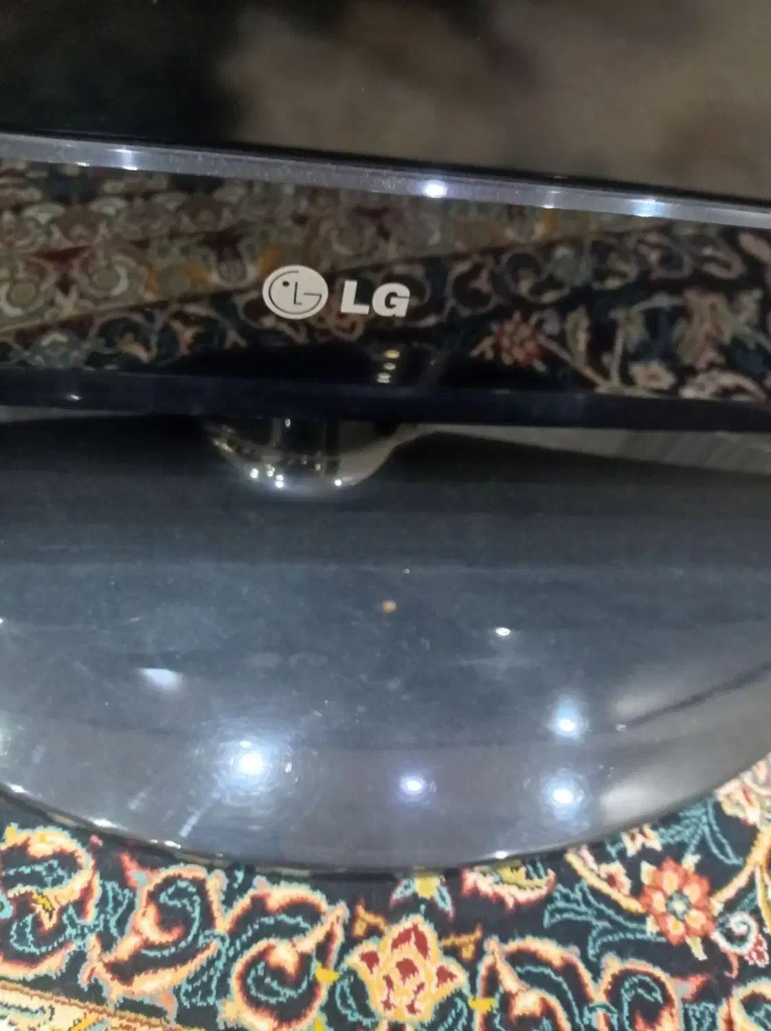 تلویزیون 42 اینج|تلویزیون و پروژکتور|اردبیل, |دیوار