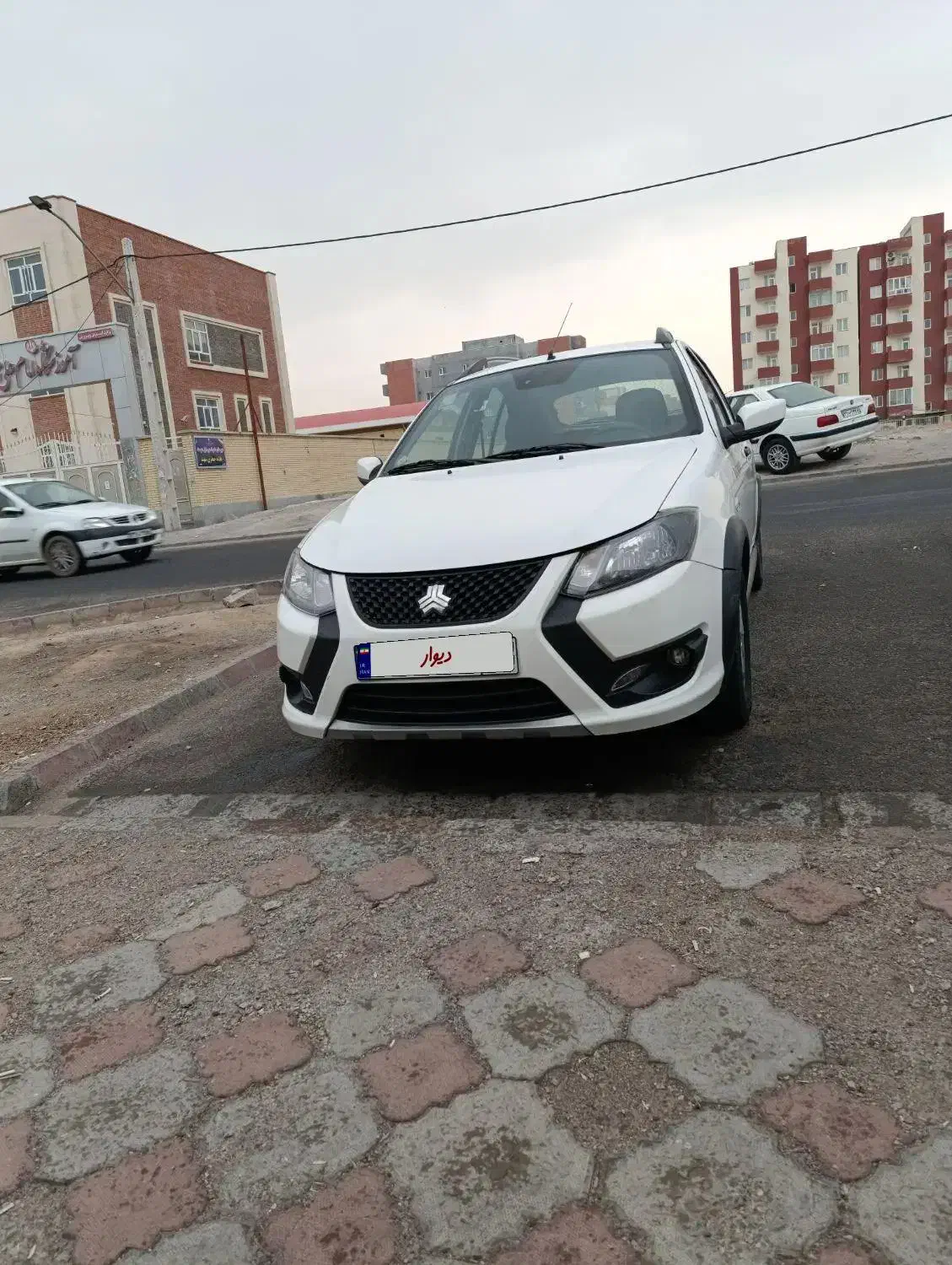 کوئیک S مدل 1402 کاملا بدون رنگ و خط خش|خودرو سواری و وانت|تبریز, |دیوار