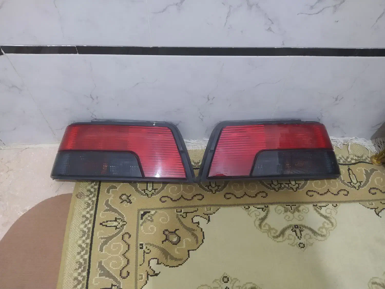 روکش صندلی vip و چراغ عقب پژو ...|قطعات یدکی و لوازم جانبی|سنندج, |دیوار