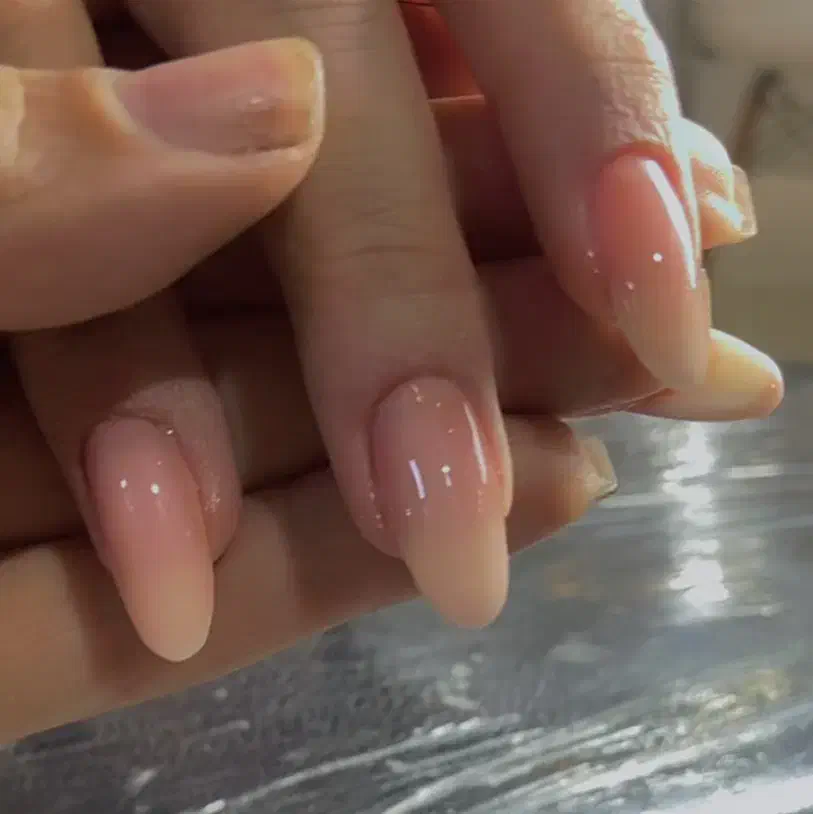 کاشت و طراحی ناخن ویژه شب یلدا 185ت|خدمات آرایشگری و زیبایی|شیراز, تندگویان|دیوار