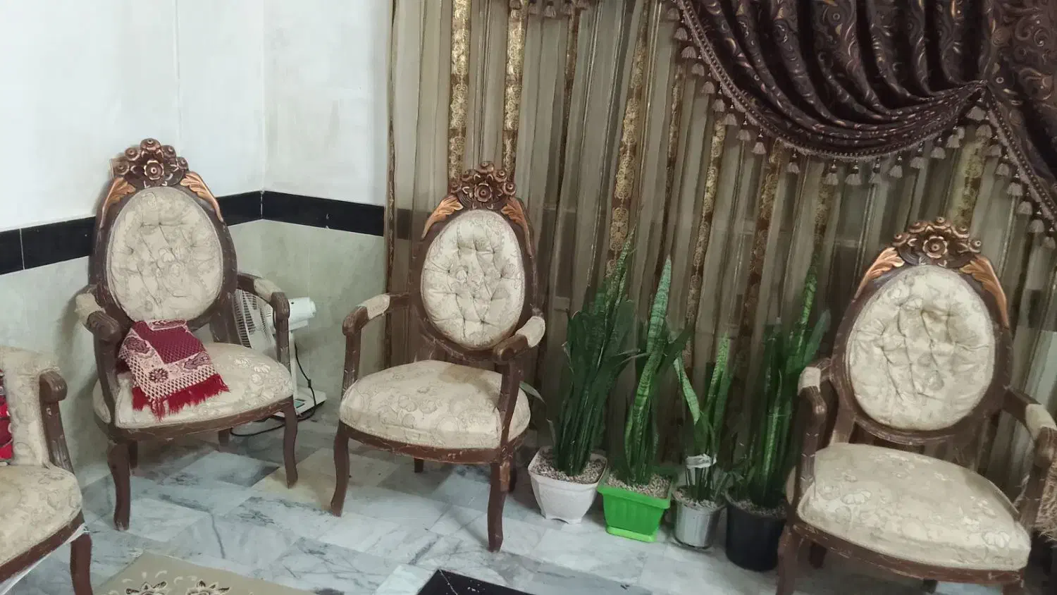 مبل سلطنتی سالم ونو|مبلمان خانگی و میز عسلی|تربت جام, یحیی آباد|دیوار