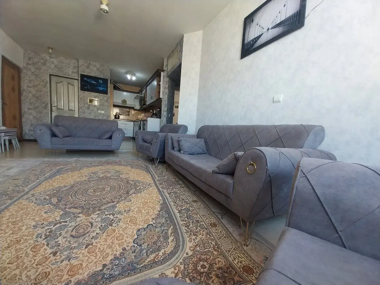 مبلمان دسته دوم|مبلمان خانگی و میز عسلی|فولادشهر, B6|دیوار