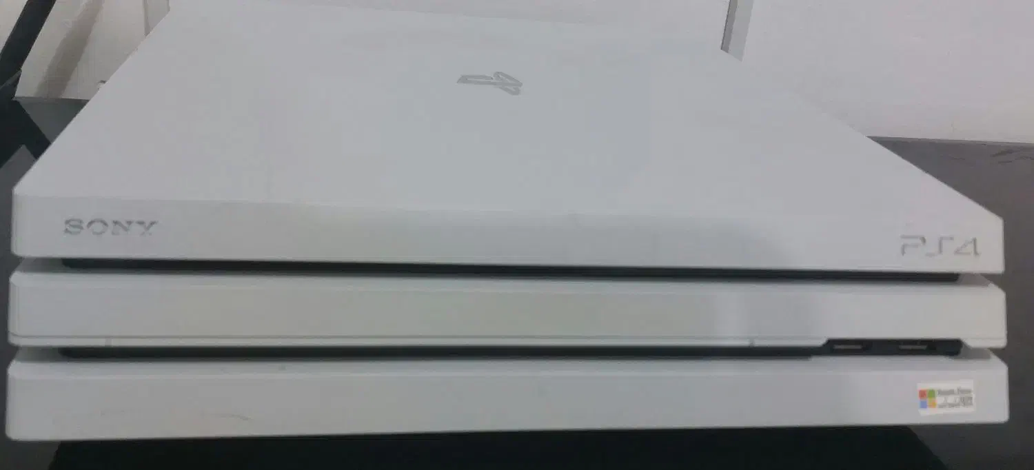 ps4 pro 7216B کپی خور ورژن 9|کنسول، بازی ویدئویی و آنلاین|شهرضا, |دیوار