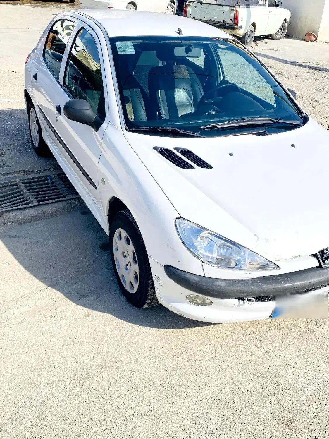 پژو۲۰۶تیپ۲|خودرو سواری و وانت|یاسوج, |دیوار