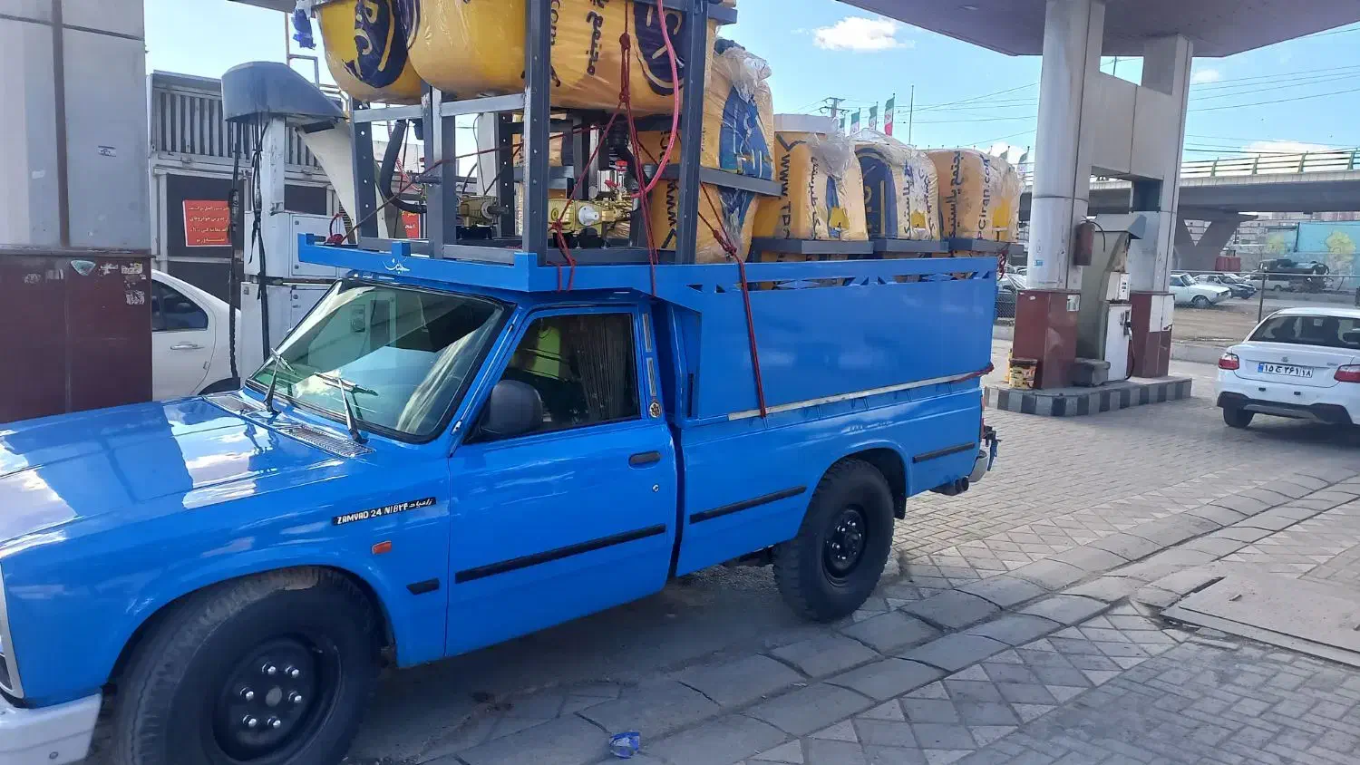 حمل بار با نیسان|خدمات حمل و نقل|ملایر, |دیوار