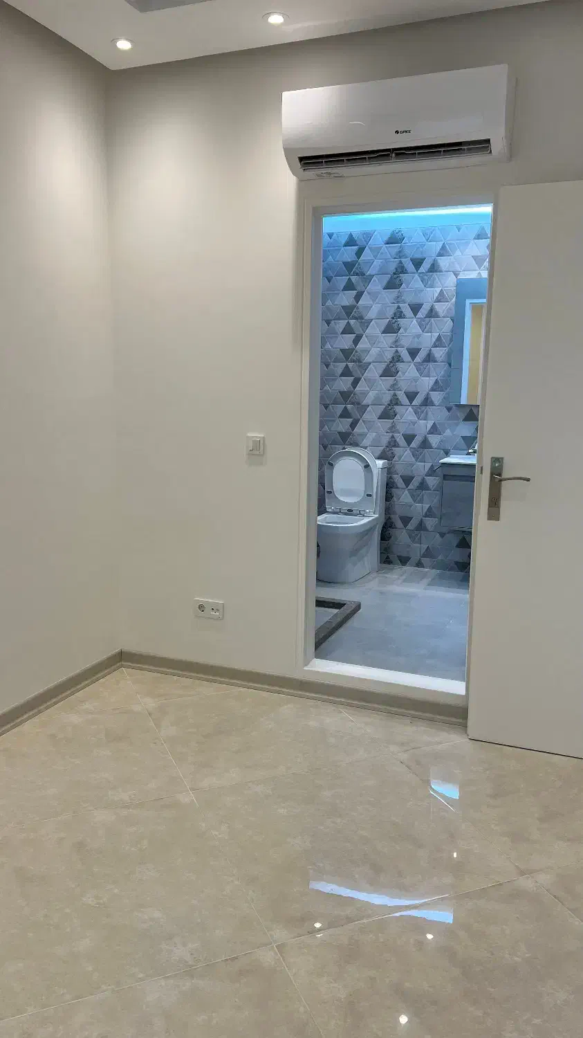 آپارتمان ۲ خوابه بازسازی کامل منظریه جنوبی