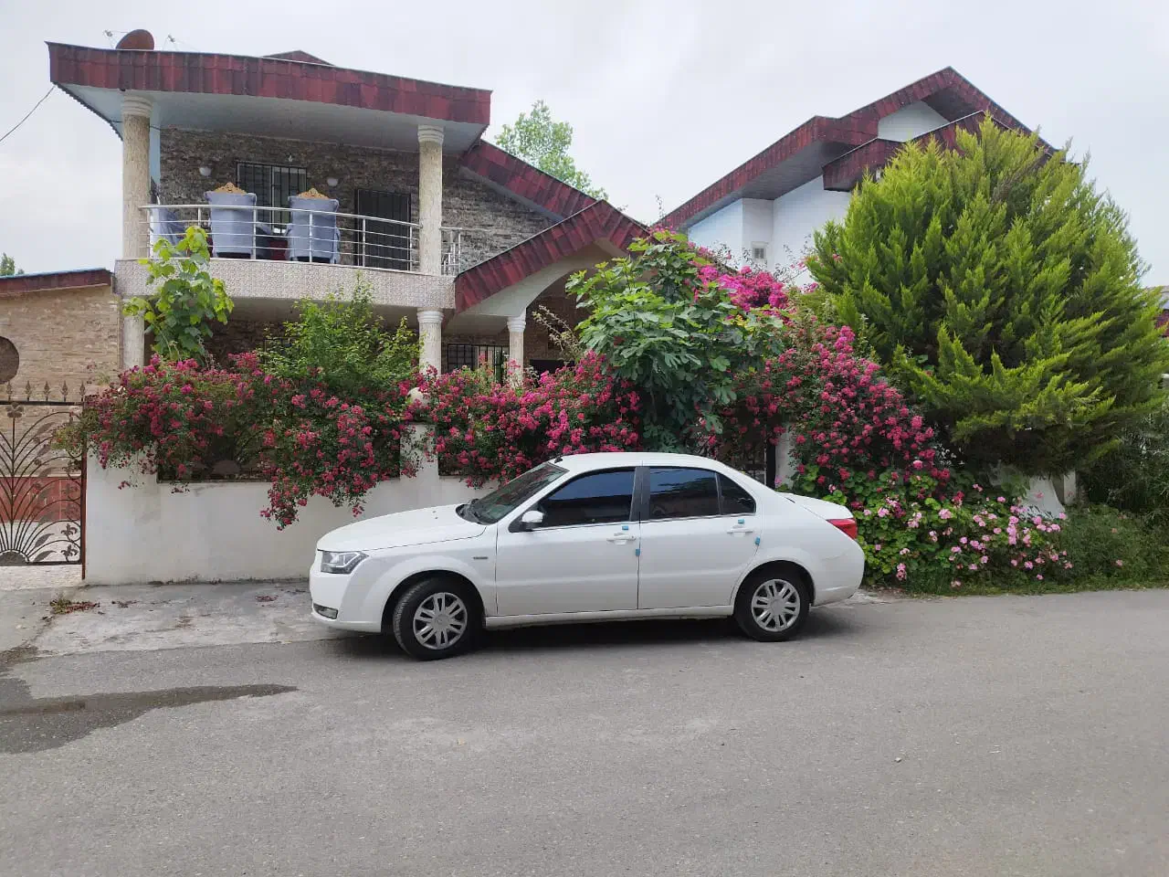 ویلا ۲۶۰ متری ۳خواب به قیمت در قلب هچیرود بهرام|فروش خانه و ویلا|هچیرود, |دیوار