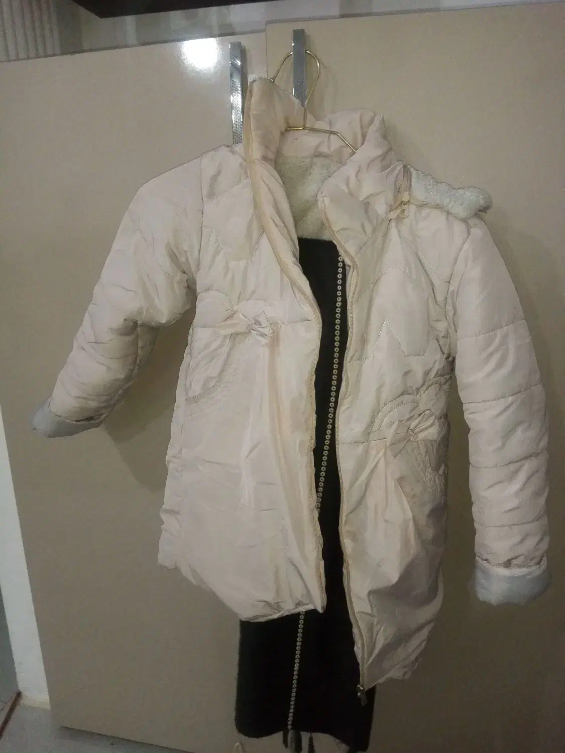 تعدادی پالتووکاپشن دخترانه فروشی|لباس|چناران, |دیوار