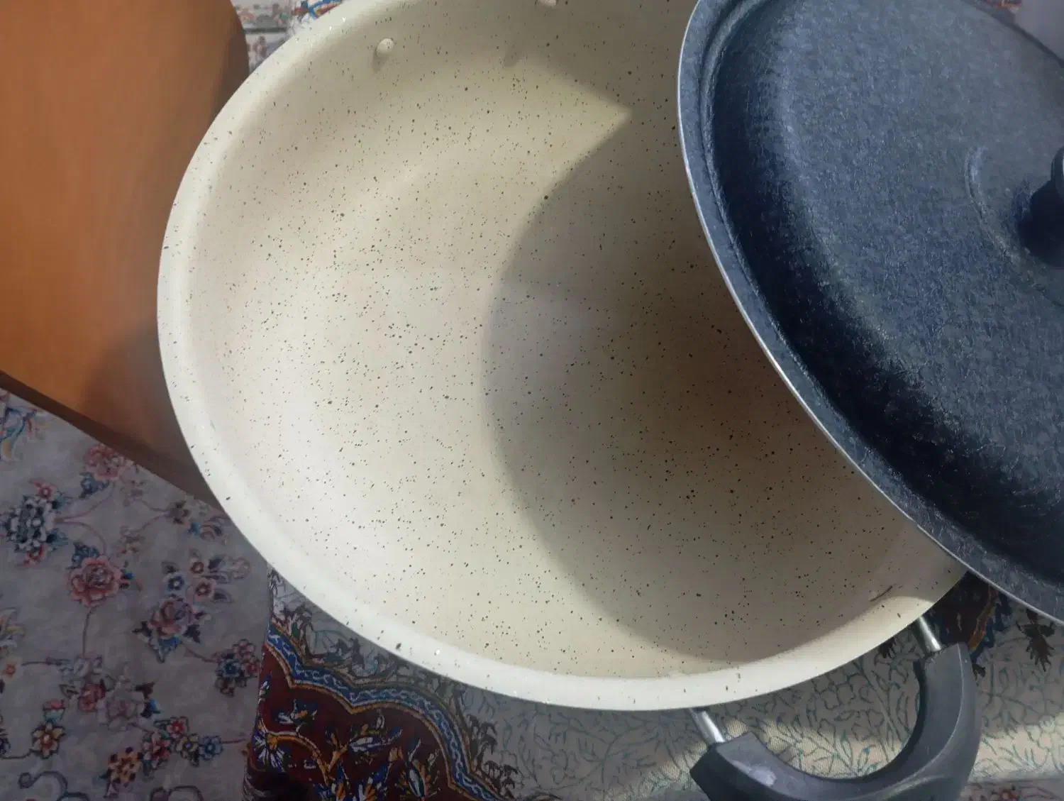 ماهیتابه تمیز سالم سایز34قیمت 900|ظروف پختوپز|بیرجند, |دیوار