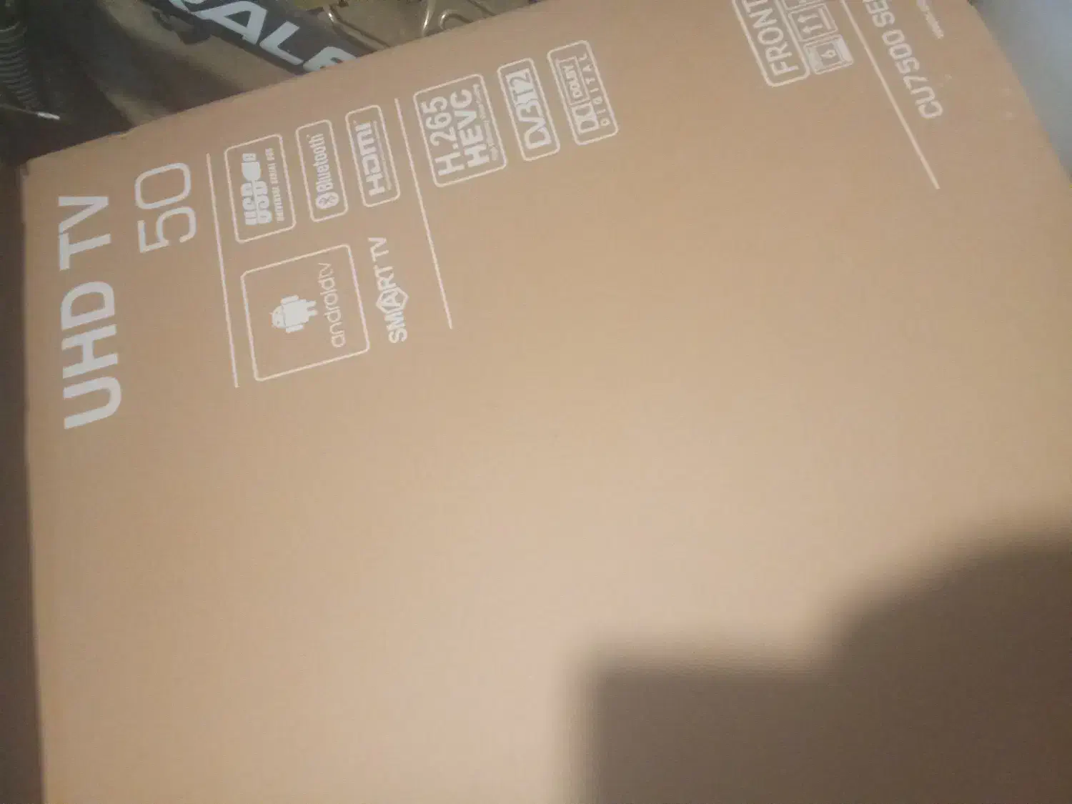 کارتن ال ای دی ۵۰ سام|تلویزیون و پروژکتور|تهران, شهرک زینبیه|دیوار