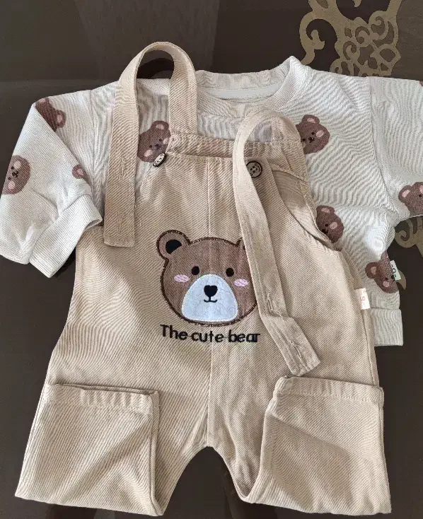 بیلر و بلوز اسپرت|کفش و لباس بچه|رشت, کوی مهر|دیوار