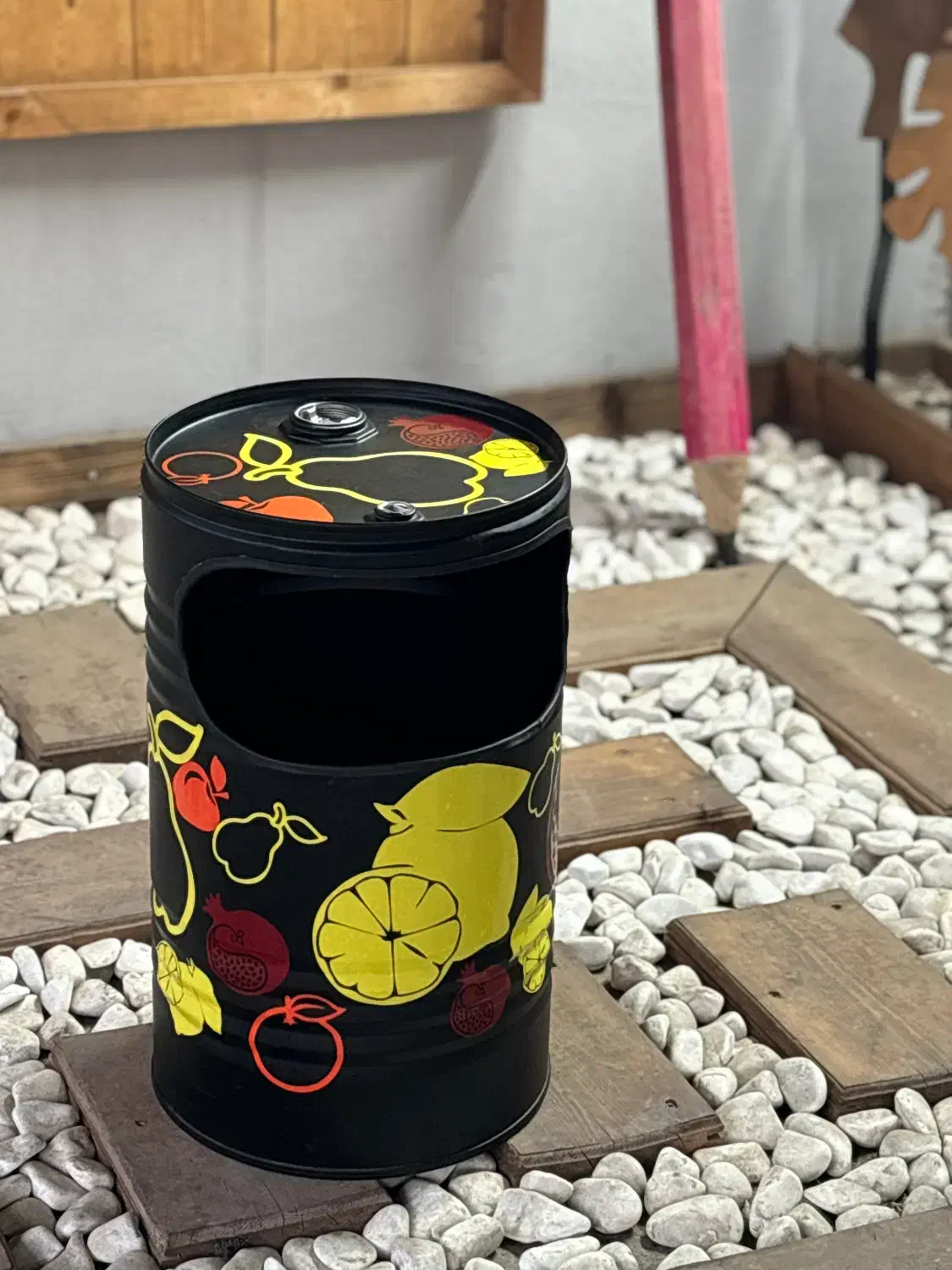 سطل زباله فانتزی بشکه ای - فلزی|کافی‌شاپ و رستوران|هشتگرد, شهرک اداری|دیوار