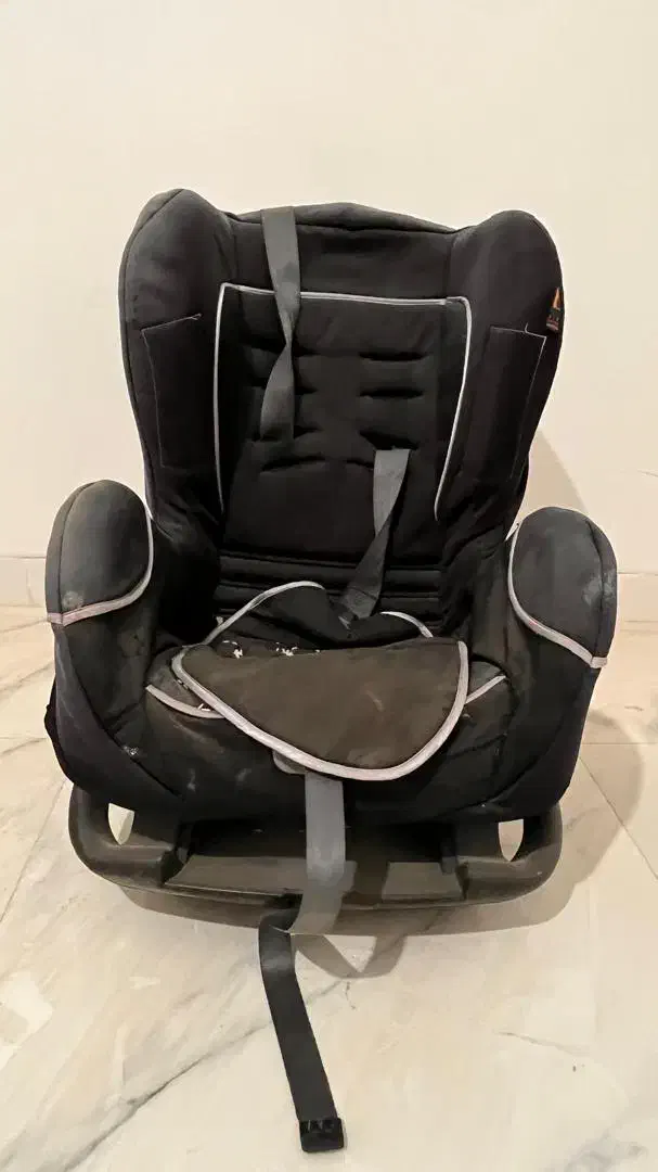 صندلی ماشین|تخت و صندلی بچه|شاهرود, |دیوار