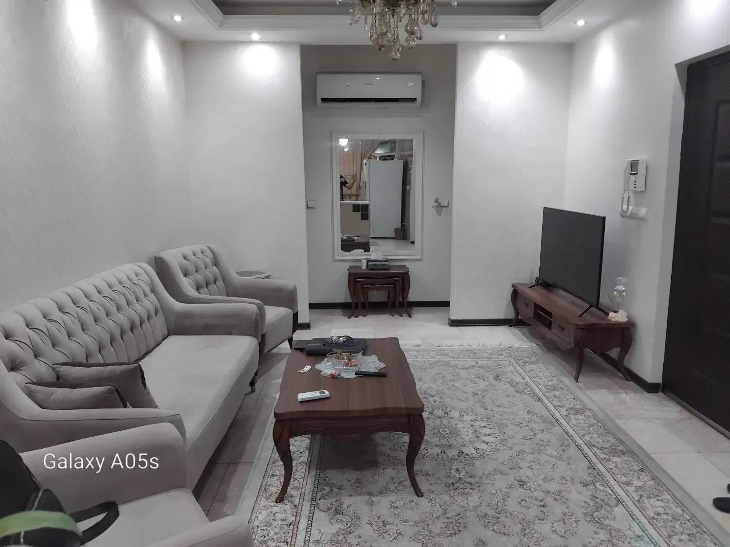 ۵۳متر تکواحدی فول ۹ساله کریمشاهیان پرستار شمالی