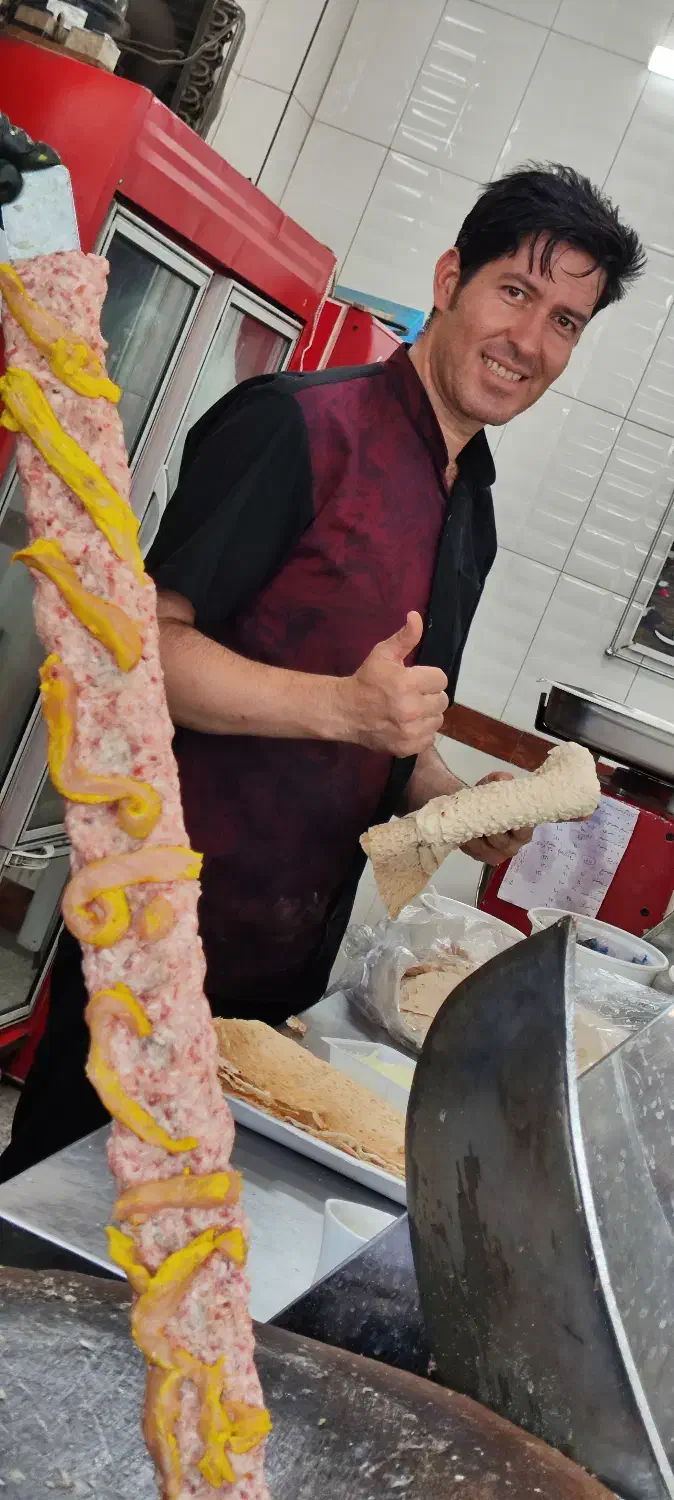 کار در کبابی|استخدام خدمات فروشگاه و رستوران|بناب, |دیوار