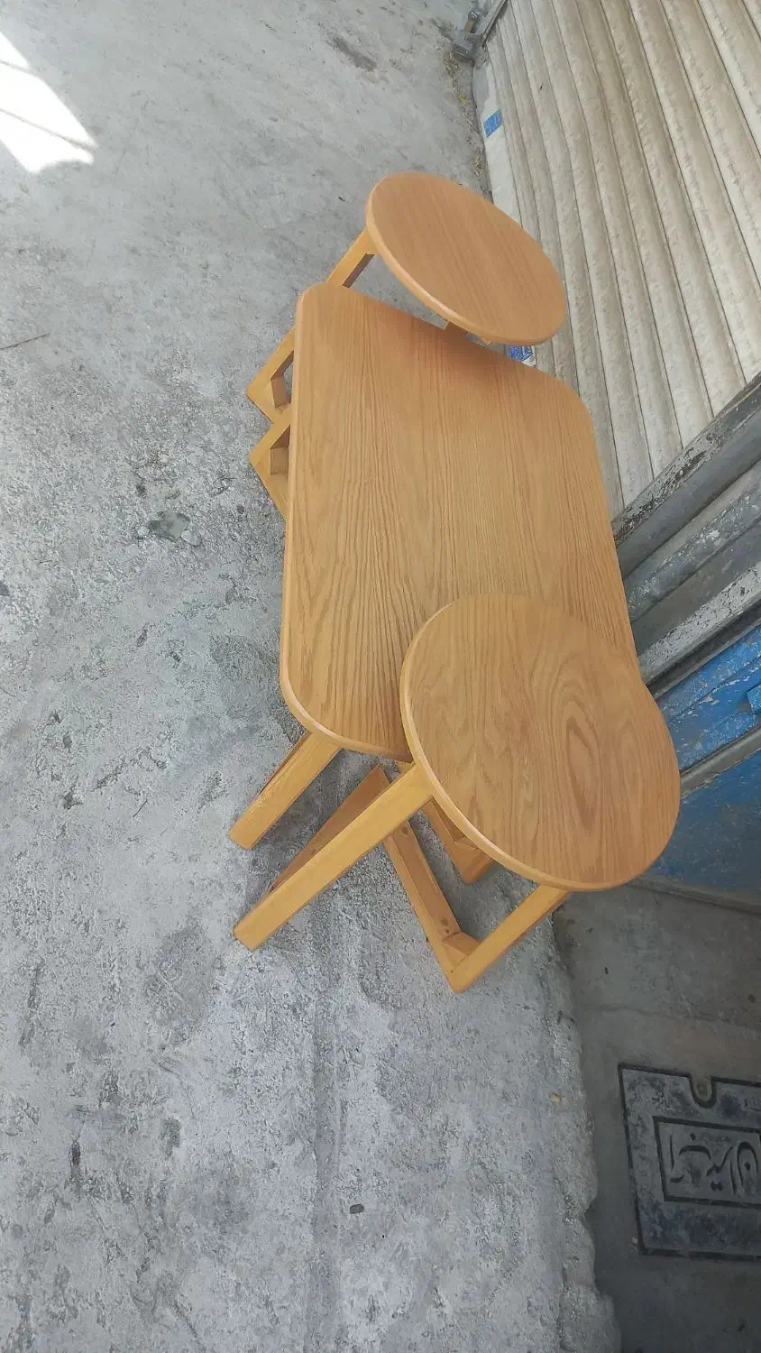 جلومبلی مدل لب تابی|مبلمان خانگی و میز عسلی|تهران, خاک سفید|دیوار