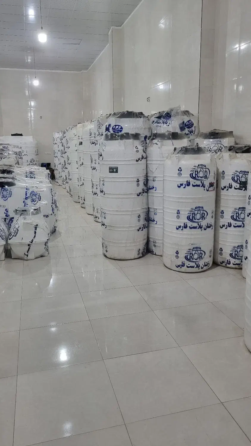 مخزن ۲۰۰۰لیتری مکعبی /خانه آب|مصالح و تجهیزات ساختمان|ملارد, |دیوار