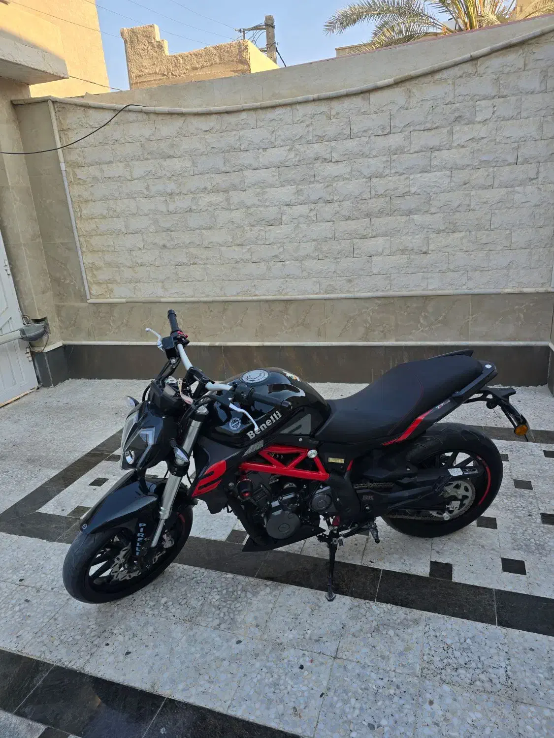 بنلی مشکی جفت ۱۴۰۱ در حد صفر ۱۴۰۰ تا کار|موتورسیکلت|پارسیان, |دیوار