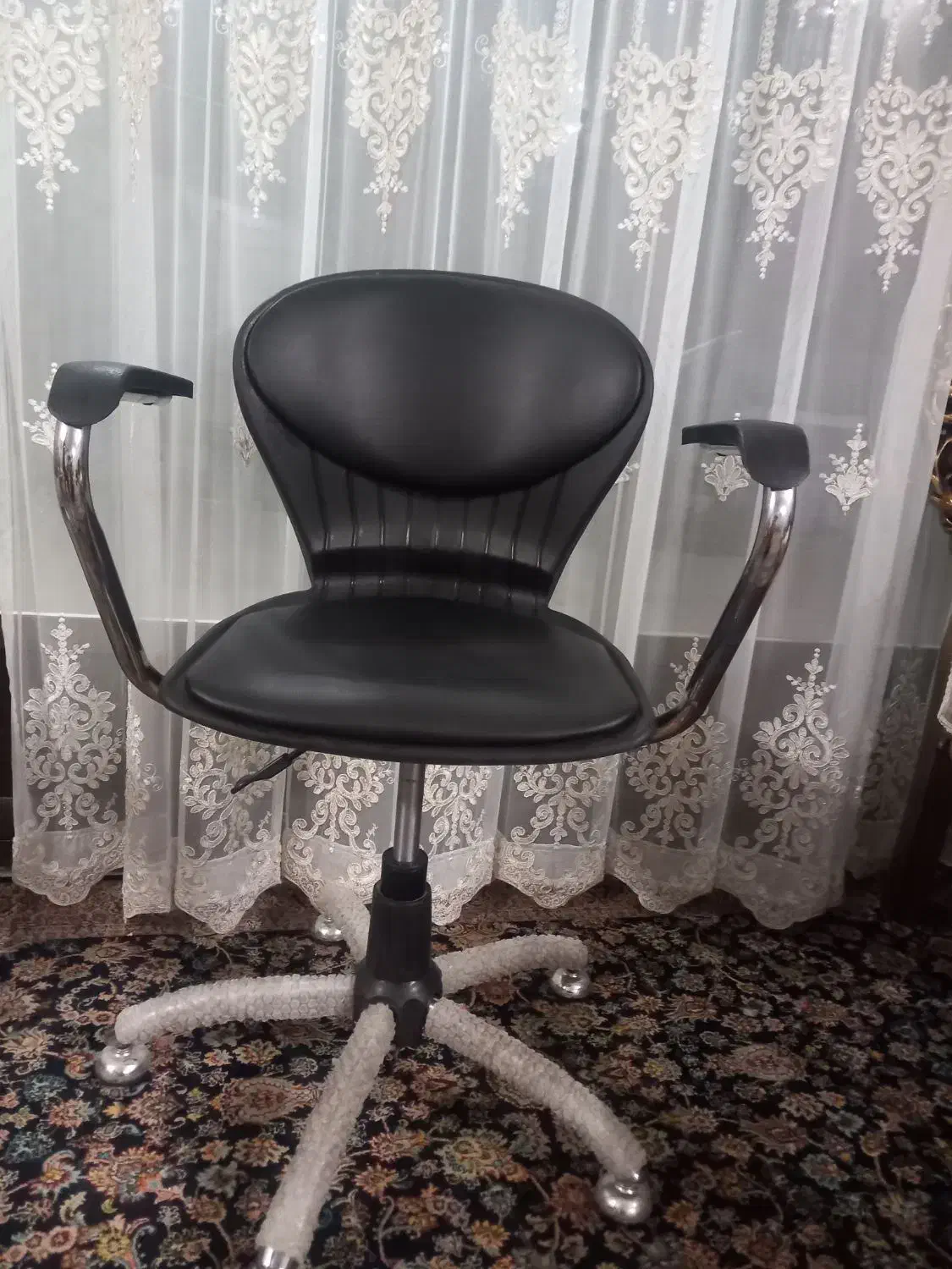 صندلی کپ گردون نو نو|صندلی و نیمکت|اصفهان, رهنان|دیوار