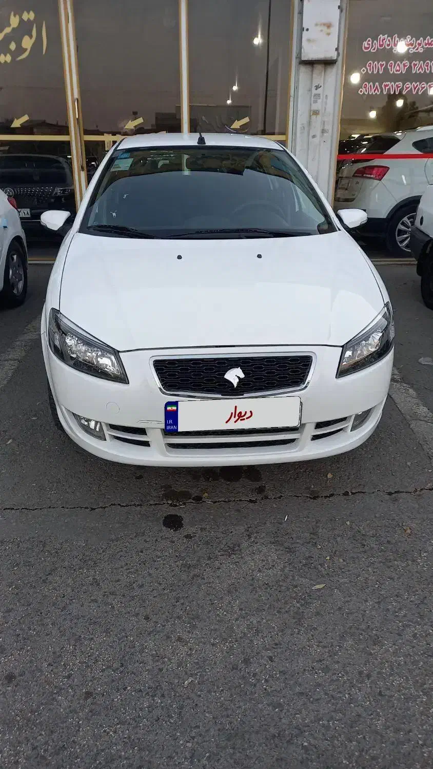 رانا پلاس ۴۰۱ بی رنگ|خودرو سواری و وانت|همدان, |دیوار