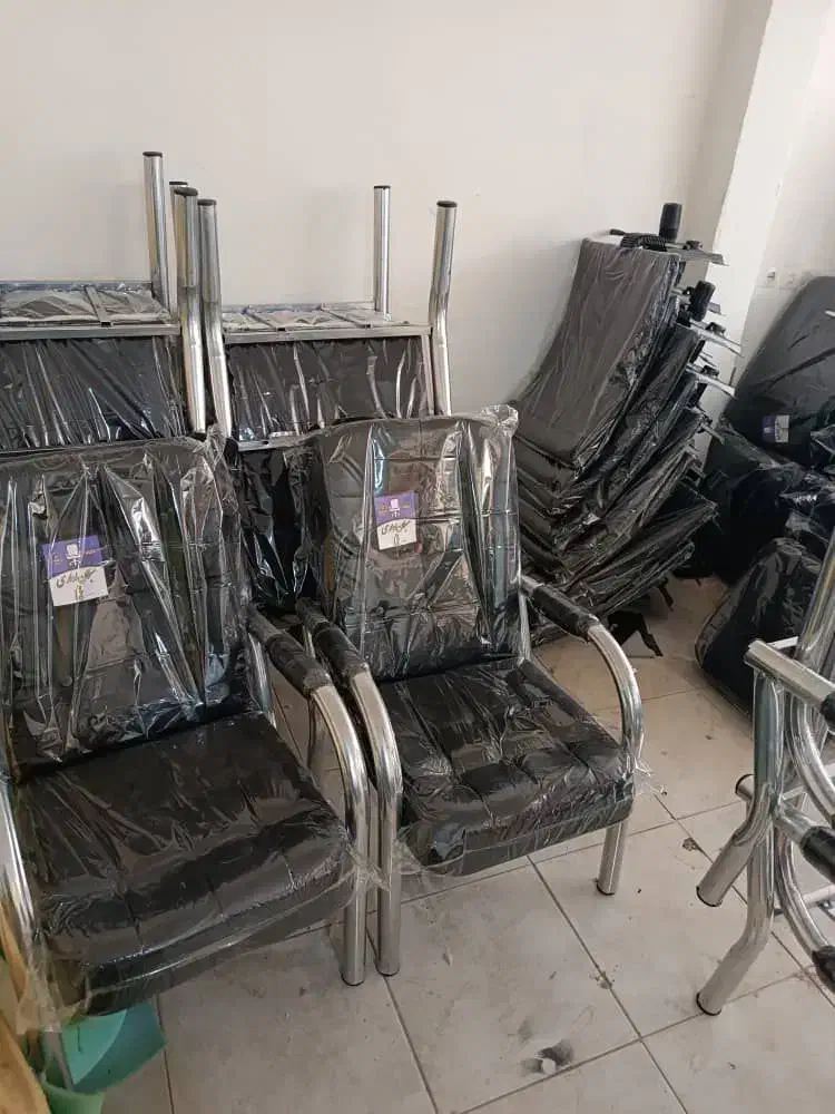 تولید و پخش صندلی انتظار و صندلی های اداری|مبلمان اداری|اسلامشهر, شهرک امام حسین (میان آباد)|دیوار