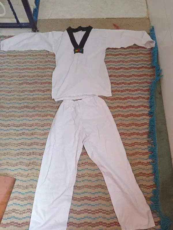 تکواندو|تجهیزات ورزشی|رامند, |دیوار