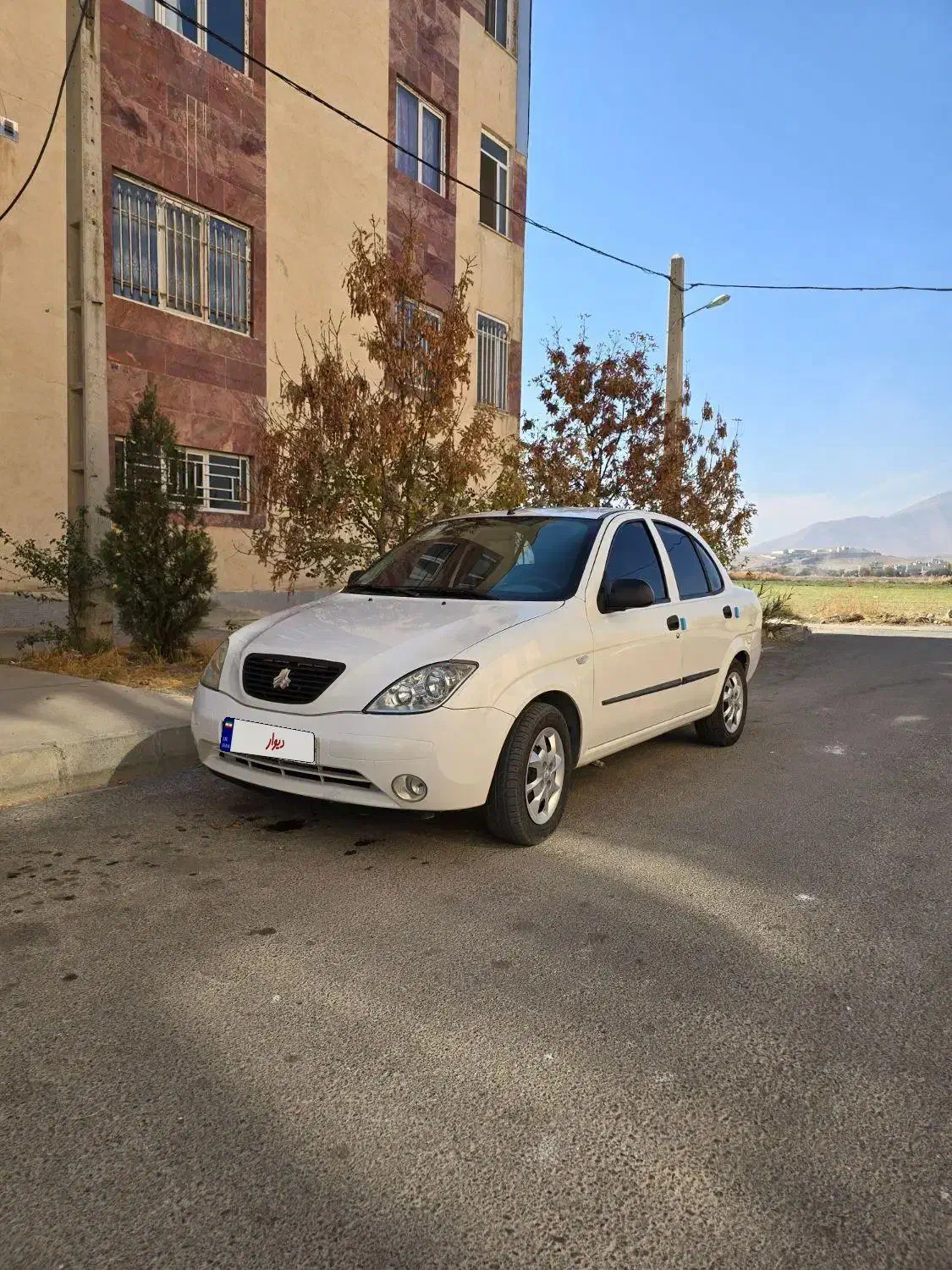 تیبا ۱ صندوقدار تکسوز مشابه خشک|خودرو سواری و وانت|کرمانشاه, |دیوار