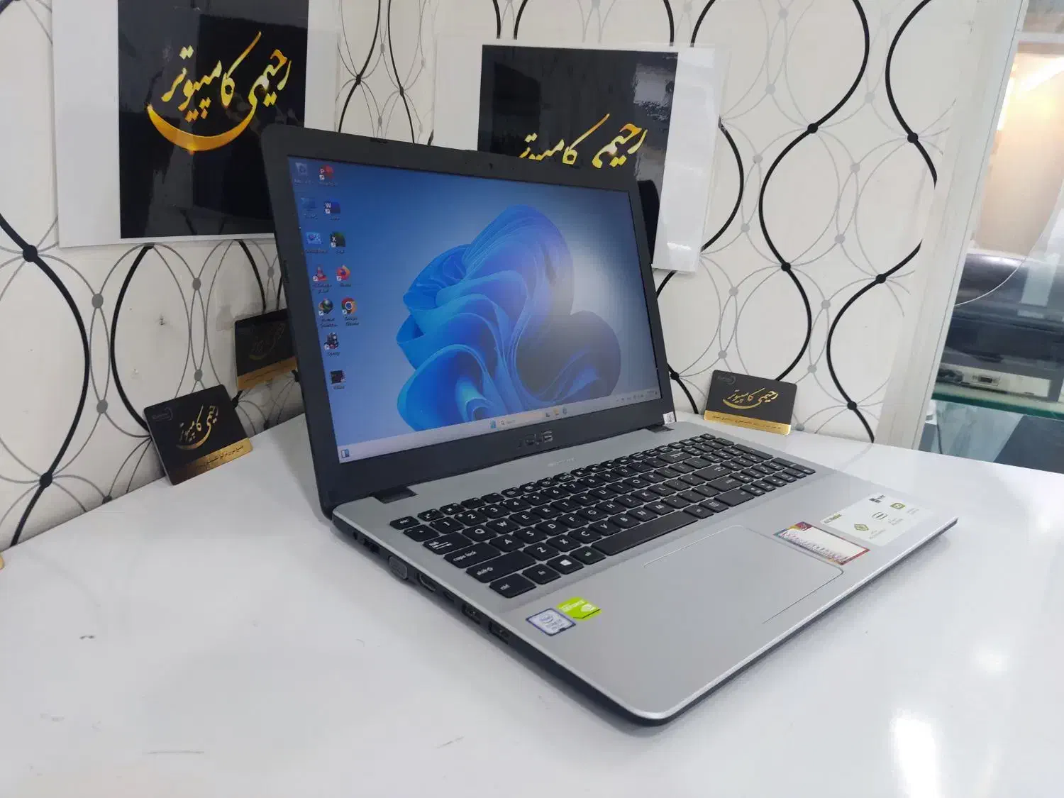 ایسوز i7 گرافیک 4 لپ‌تاپ تمیـز کـامـپـیوتـر رحیمی|رایانه همراه|سبزوار, رضوی|دیوار
