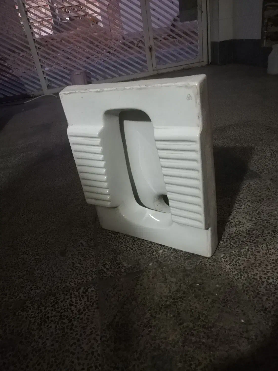 سنگ توالت ایرانی|لوازم سرویس بهداشتی|صدرا-فارس, فاز ۲|دیوار