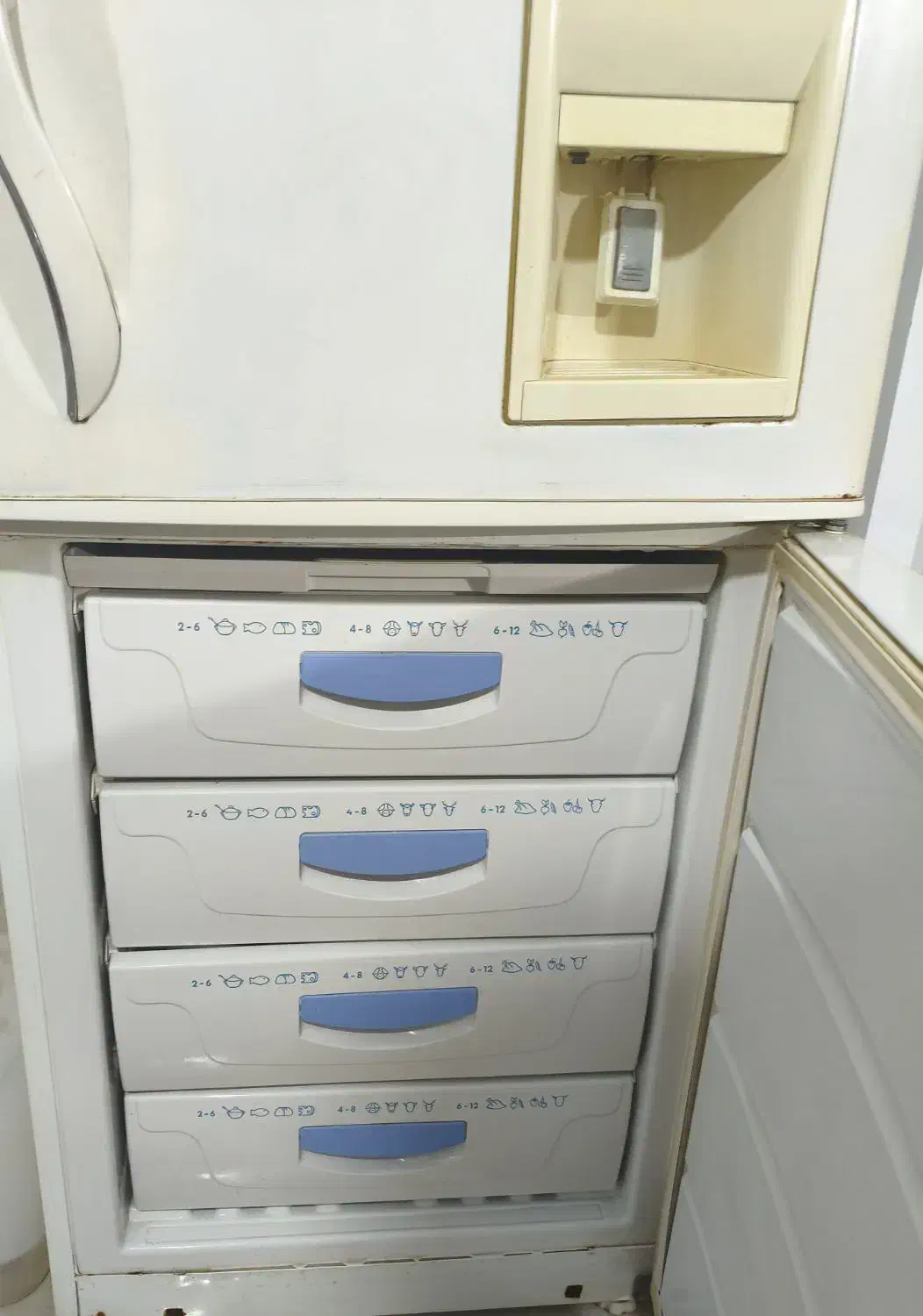 یخچال فریزر هیمالیا آبسردکن دار بسیار سالم|یخچال و فریزر|برخوار, |دیوار