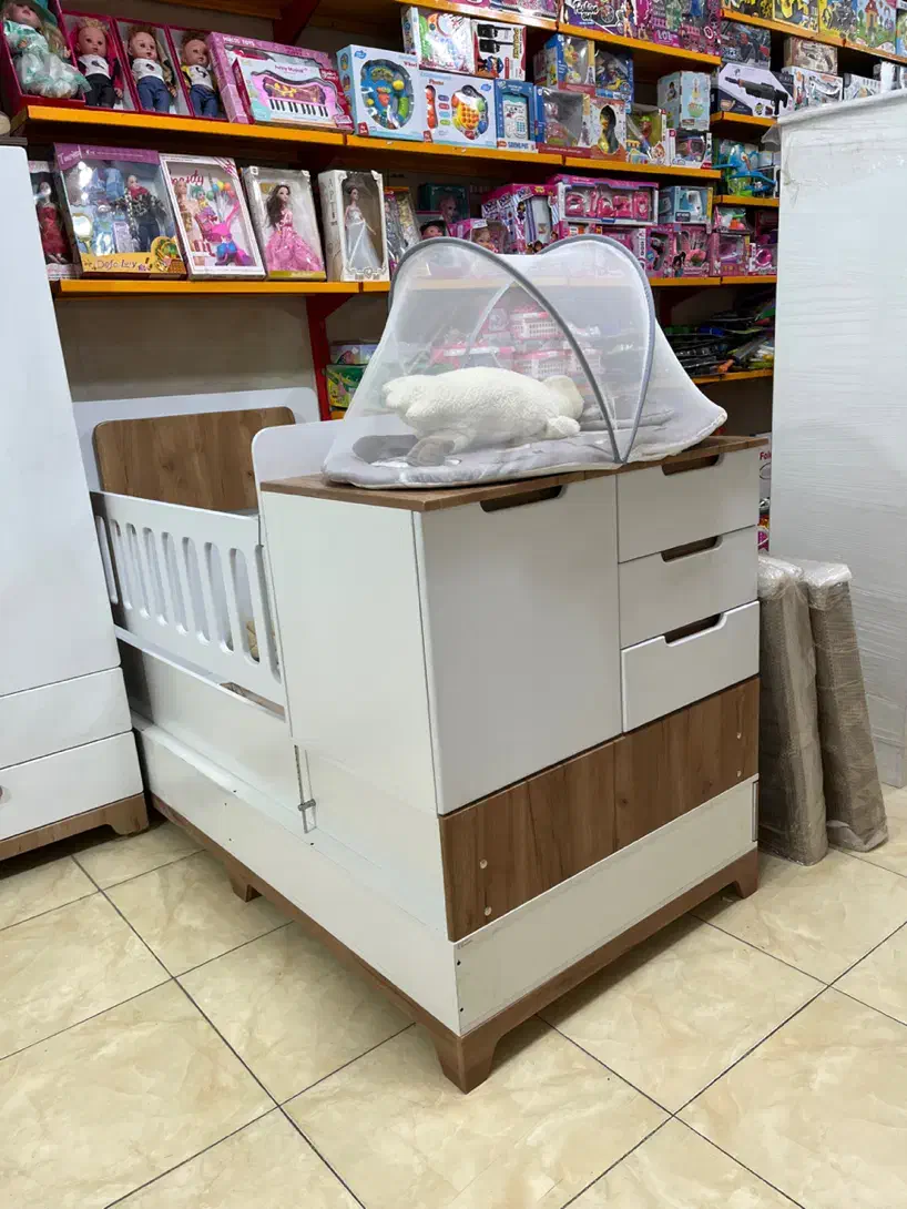 کمد تخت کودک نوجوان سیسمونی|تخت و صندلی بچه|تهران, چیتگر شمالی|دیوار