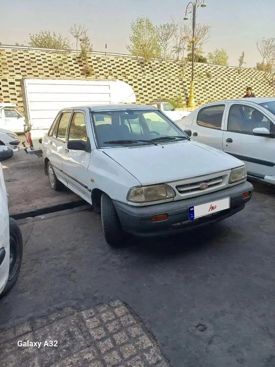 پراید کاربراتور سلامت|خودرو سواری و وانت|ری, سیزده آبان|دیوار