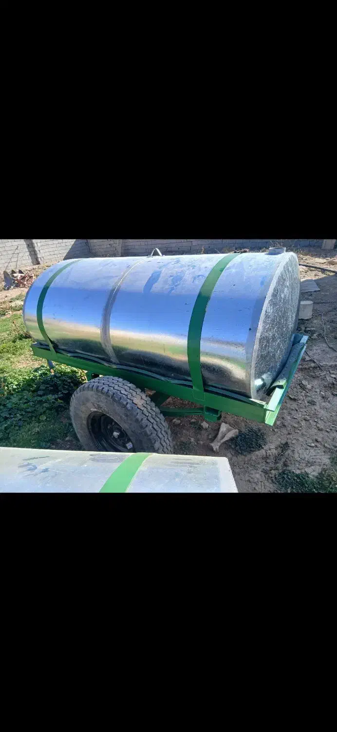 تانکر چرخدار بابهترین بهترین کیفیت کمباین وابرسانی|ماشینآلات صنعتی|سردرود, |دیوار