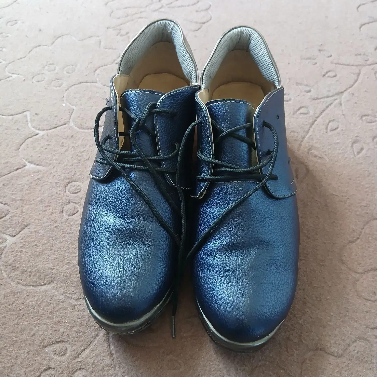 کفش کتونی شیک و در حدنو|کیف، کفش، کمربند|نهاوند, |دیوار