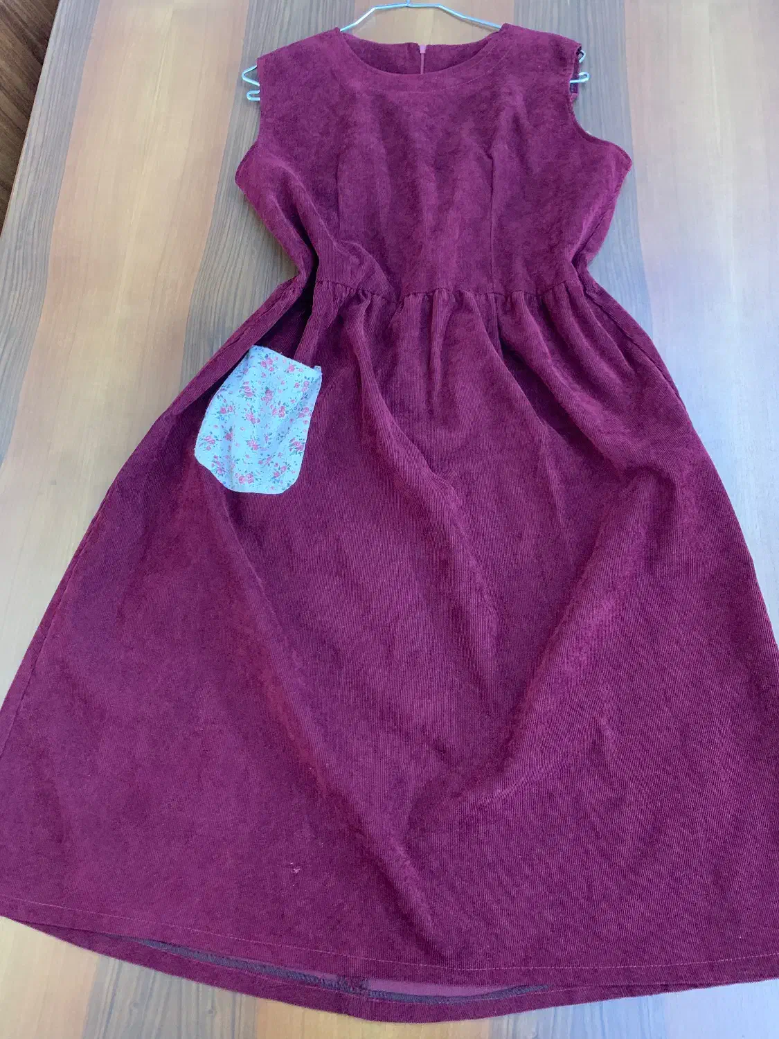 لباس سنتی کبریتی|لباس|ساری, |دیوار