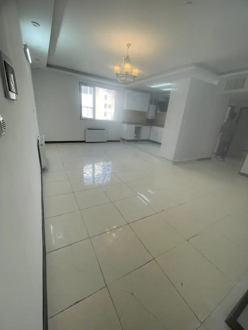 چسب  فاز ۱ / ۹۰ متر / فول امکانات|فروش آپارتمان|هشتگرد, شهرک گلها|دیوار