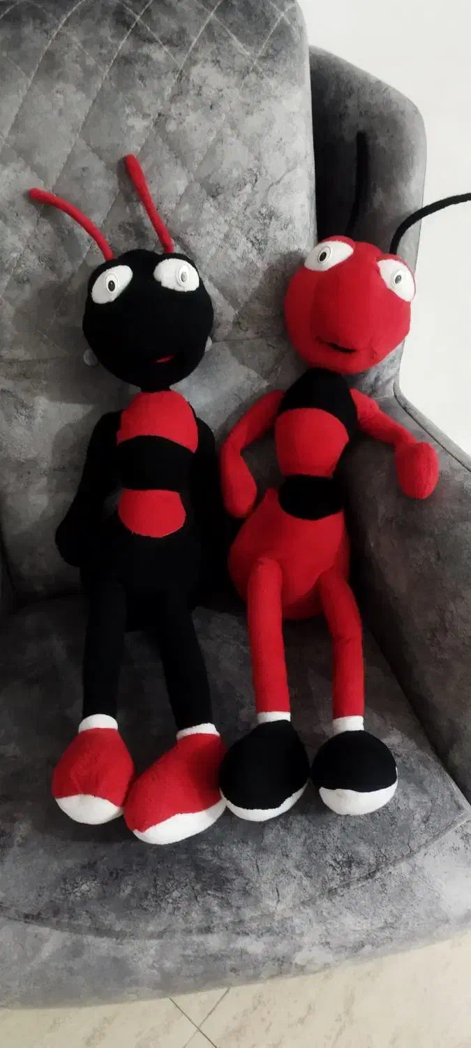 عروسک|اسباب‌بازی بچه|ساوه, |دیوار